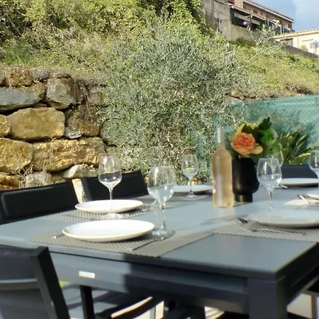 F4 House In With Private Garden Sanary-sur-Mer