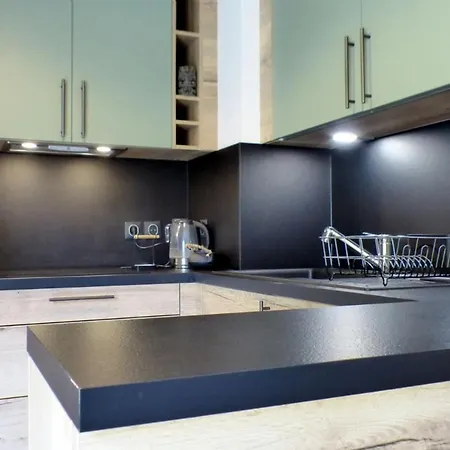 Semesterbostad F4 House In With Private Garden *