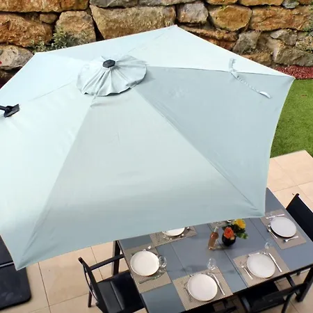 Semesterbostad F4 House In With Private Garden Sanary-sur-Mer