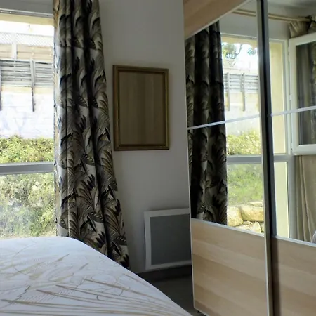 F4 House In With Private Garden Sanary-sur-Mer